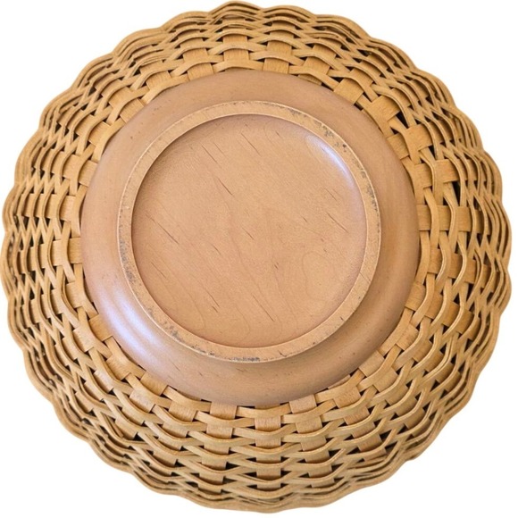 Longaberger Nesting Baskets Set of 2 Round Handwoven 2003 with Lids & Protectors - Picture 14 of 16